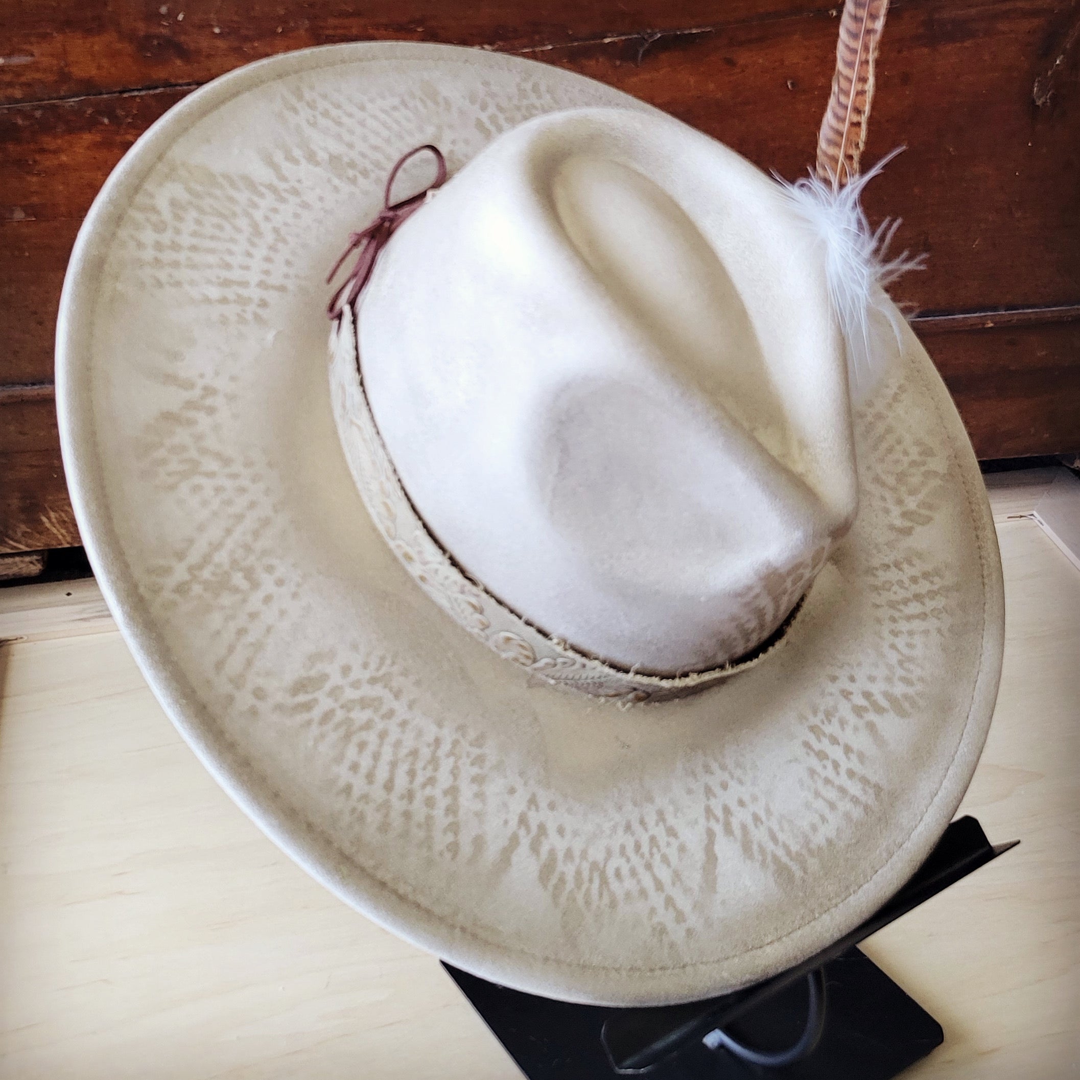 Hand-Painted Python Boho Western Cowgirl Hat & Band-Gold 987e