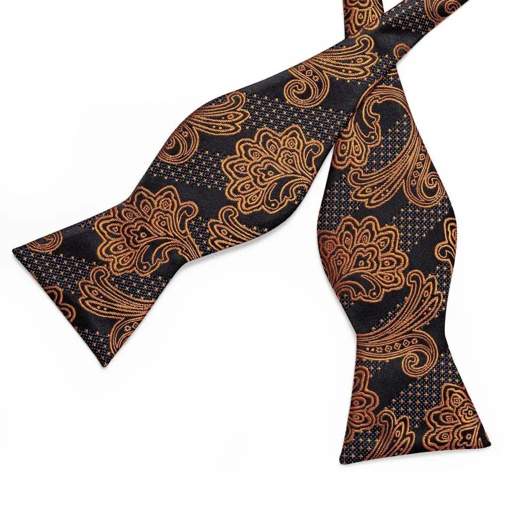 Butterfly Bow Tie w/Pocket Square