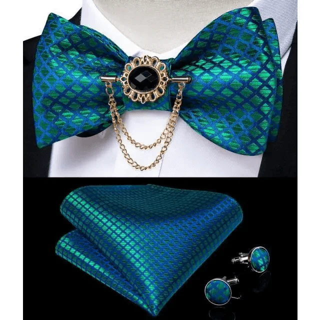 Butterfly Bow Tie w/Pocket Square