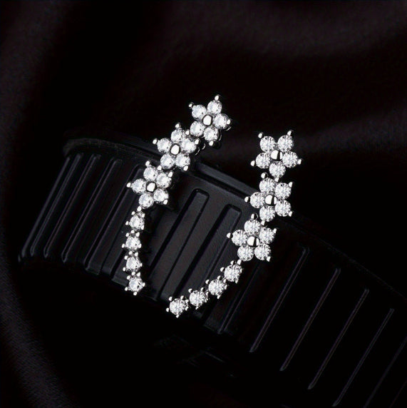 Halo Luxe Zircon Studs